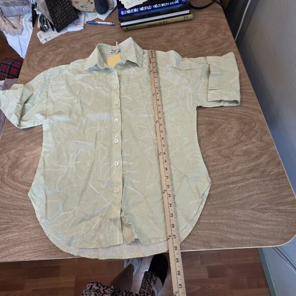 🔴 Charlie Holiday Shirt Linen Blend Womens Small Green Casual Oversized Floral - Picture 15 of 16